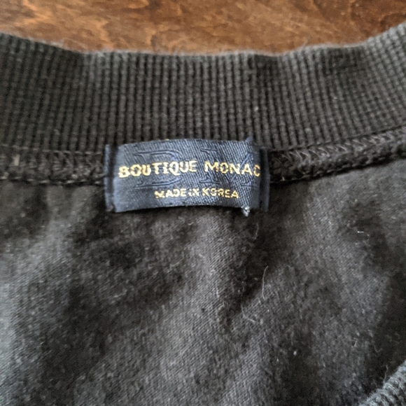 Cool Oversized Black T-shirt - Picture 6 of 7